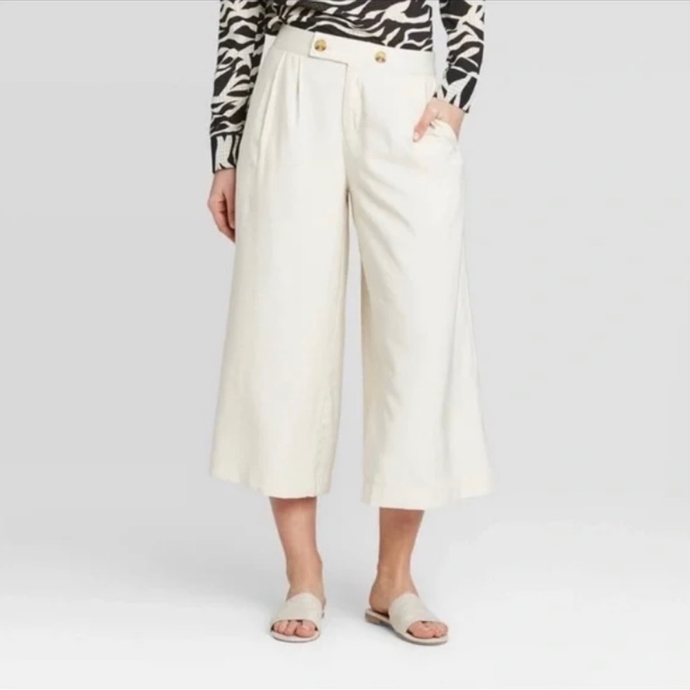 Who What Wear Cream Rayon Button Front High Rise Wide Leg Crop Trousers Size 2